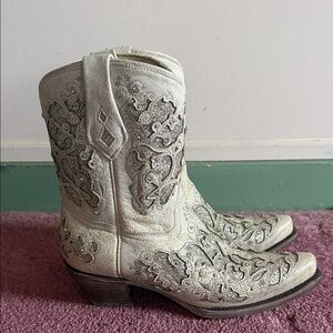Women's Lace-Up Embellished White Western Boots
